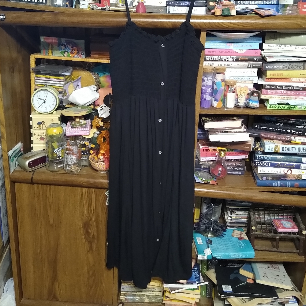 ✨3 / $15 ✨  Boohoo Shirred Dress